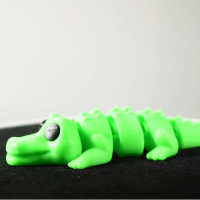 Neon Green Crocodile Keychain – Flexible Fidget Toy